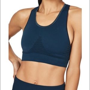 🆕 Sweaty Betty Stamina Sports Bra Medium